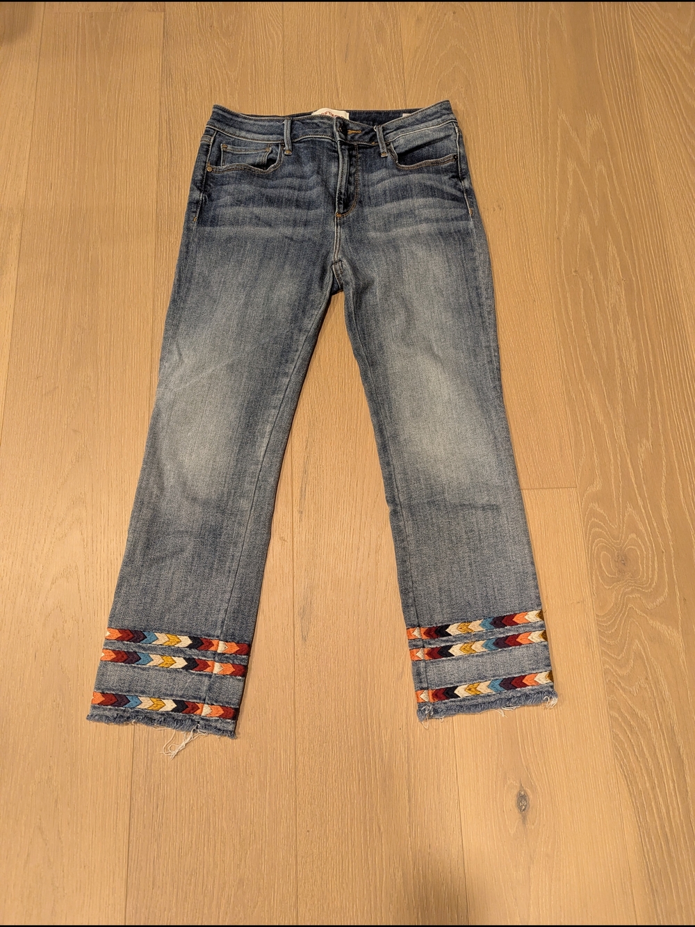 Women’s Embroidered Hem Blue Jeans